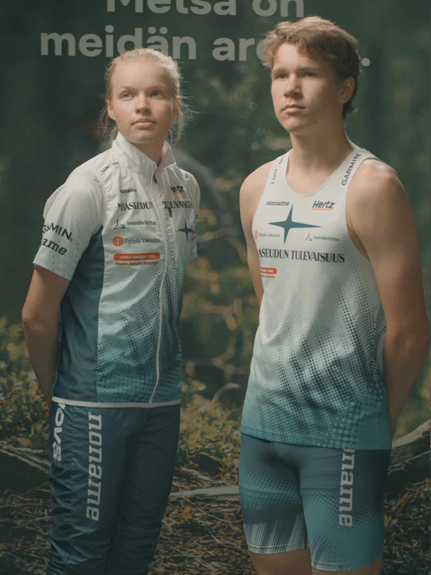 Kajo Brandsin referenssi, suomen Suunnistusliitto. Kisa-asu.
